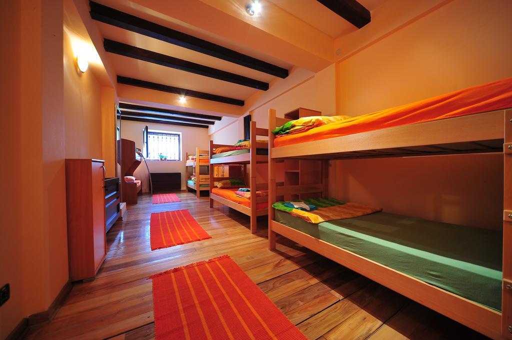 Hostel Bed N Beer Belgrad Zimmer foto
