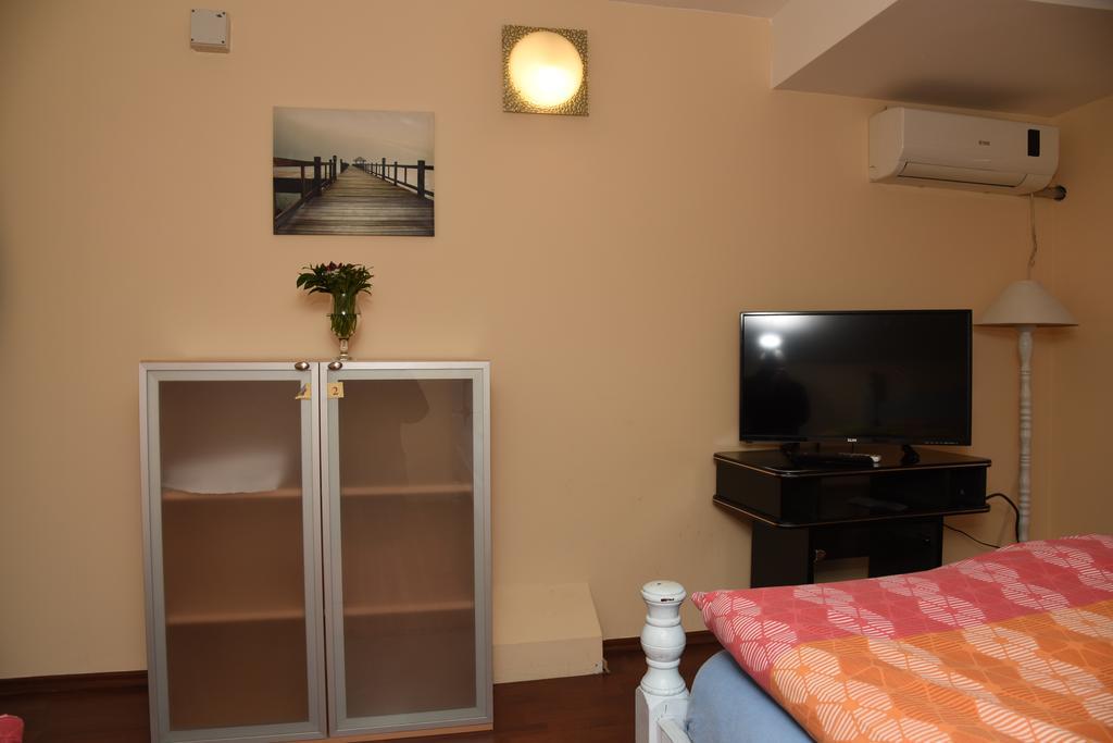 Hostel Bed N Beer Belgrad Exterior foto